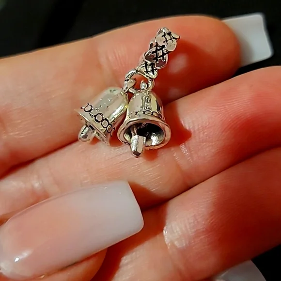 Bell Charm 🌸 - Picture 4 of 4